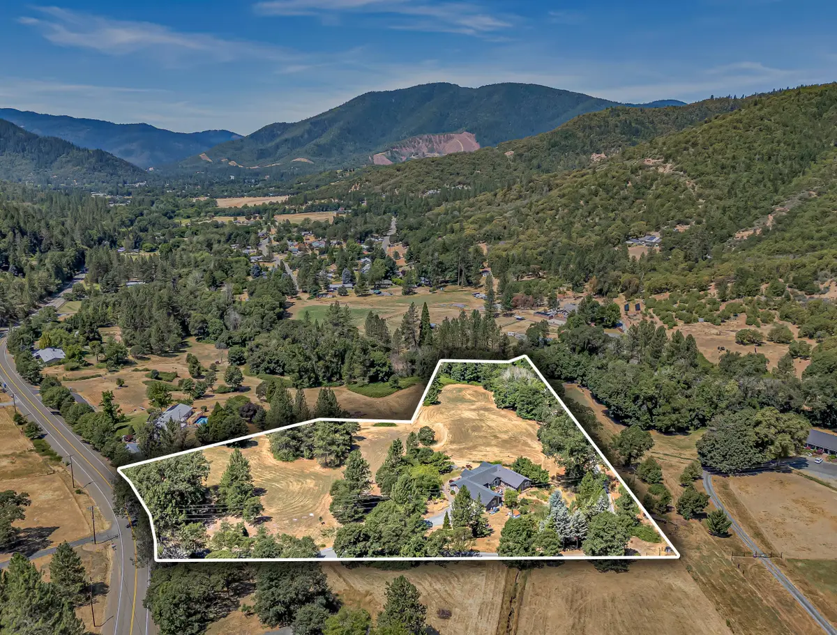 1775 Wards Creek Road, Rogue River, OR 97537 - #1