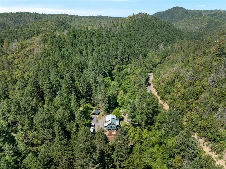 487 Wagon Trail, Jacksonville, OR 97530 - #3