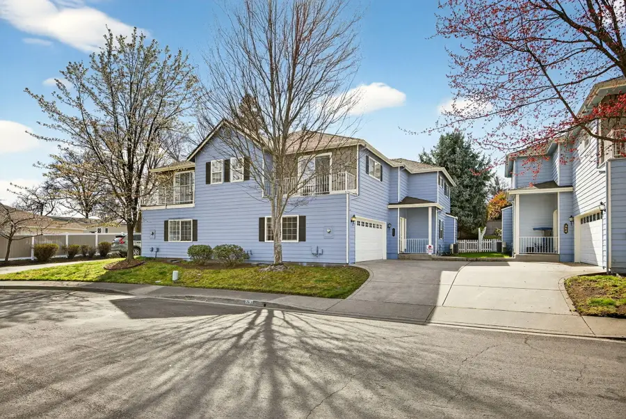 262 Meadow Drive, Ashland, OR 97520 - #2