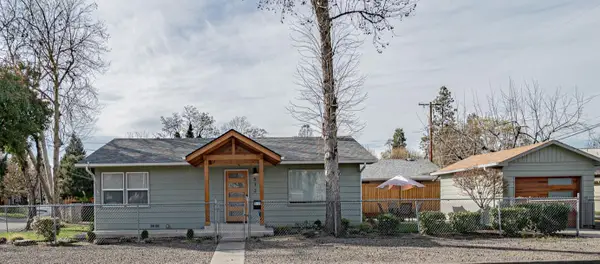 512 SE 10th Street, Grants Pass, OR 97526