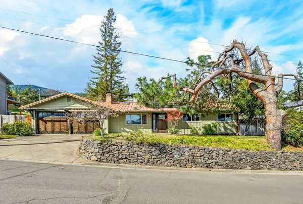 325 Taylor Street, Ashland, OR 97520