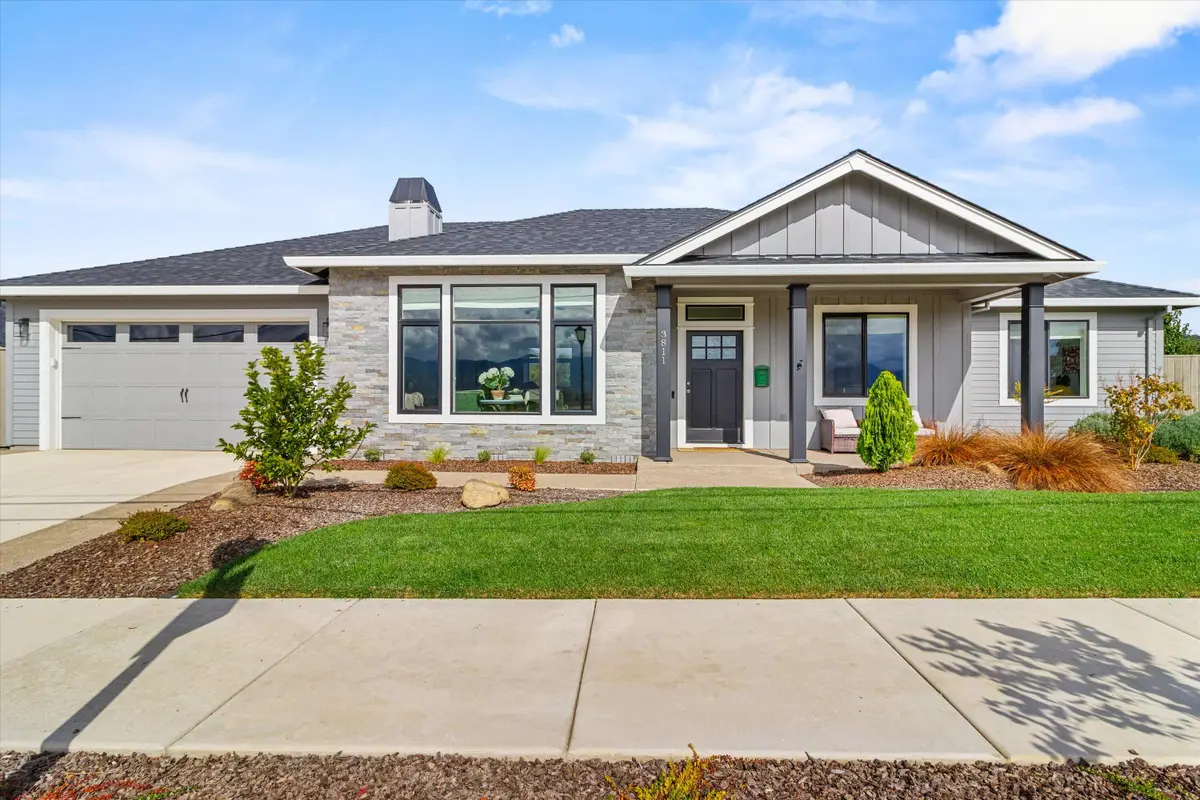 3811 Coal Mine Road, Medford, OR 97504 - #1