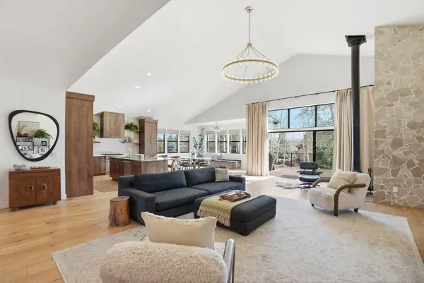 19285 Goose Creek Court, Bend, OR 97702