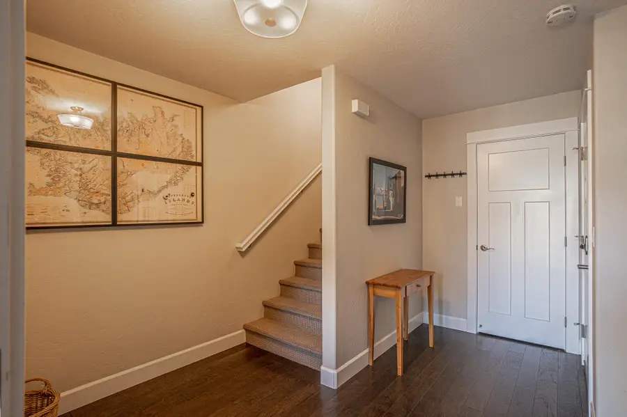 583 Plum Ridge Court, Ashland, OR 97520 - #3