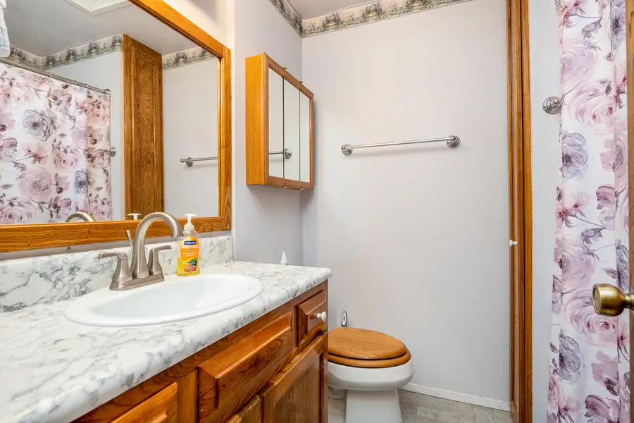 1000 Lawrence Lane, Merlin, OR 97532 - #3