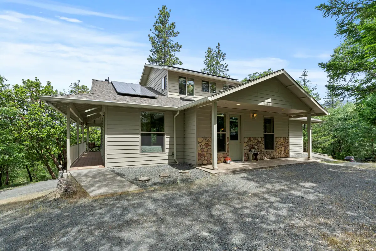 466 Three Pines Road, Grants Pass, OR 97526 - #1