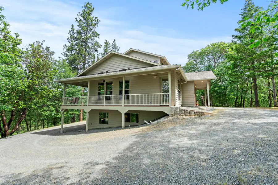 466 Three Pines Road, Grants Pass, OR 97526 - #3