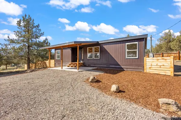 9071 SW Sand Ridge Road, Terrebonne, OR 97760