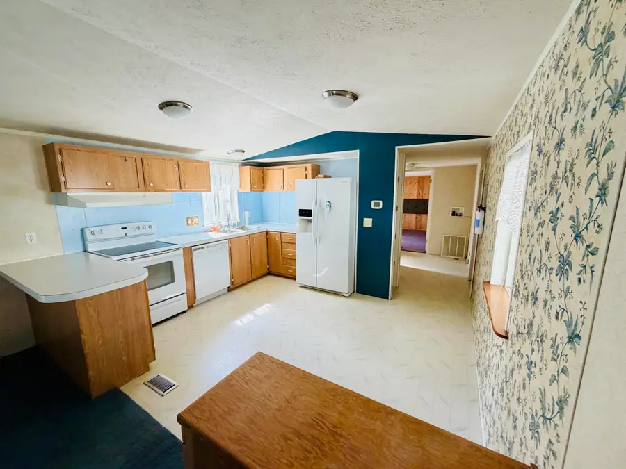 3700 Bellinger Lane #SPC 53, Medford, OR 97501 - #3