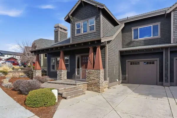 2627 NW Awbrey Point Circle, Bend, OR 97703