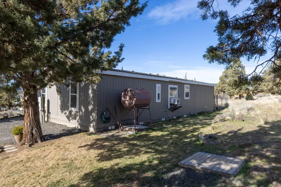 21070 Robin Avenue, Bend, OR 97703 - #3