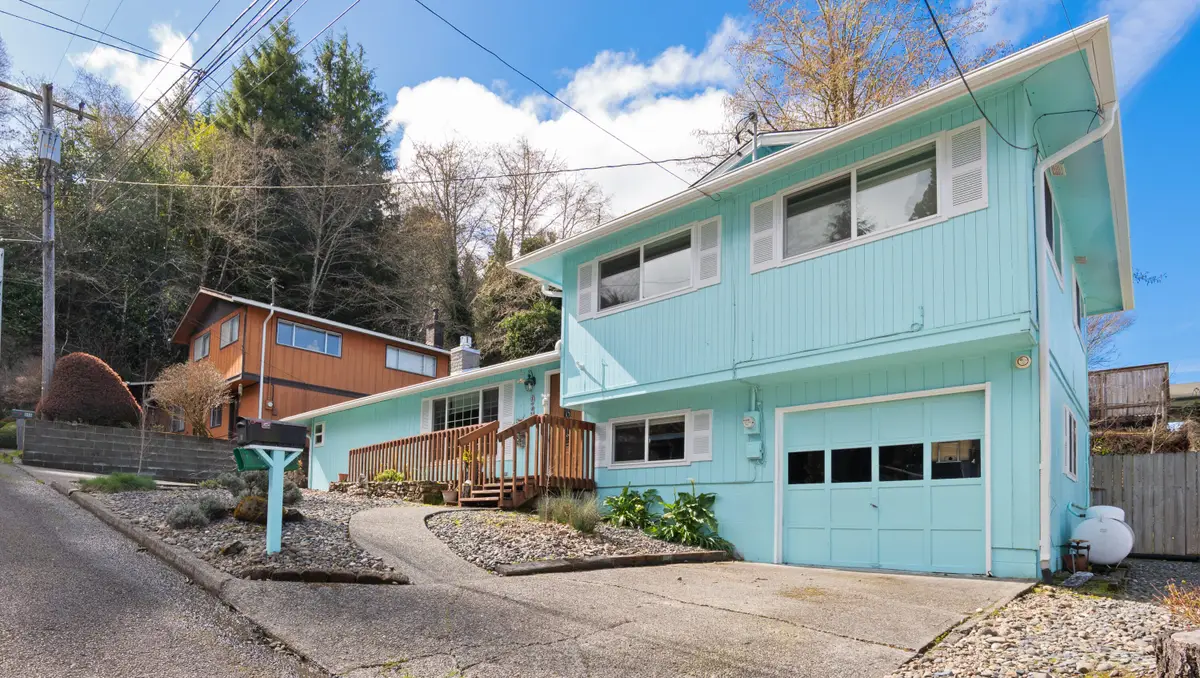 935 View Street, Reedsport, OR 97467 - #1