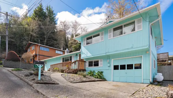 935 View Street, Reedsport, OR 97467