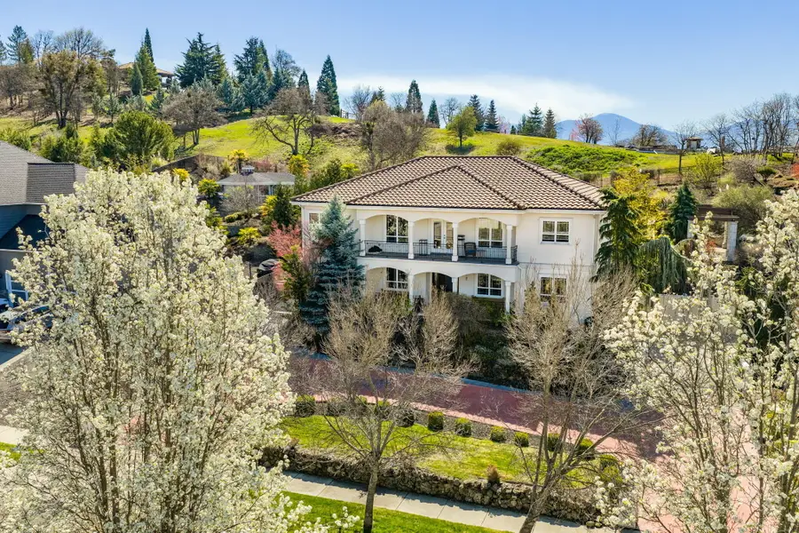 112 Monterey, Medford, OR 97504 - #3