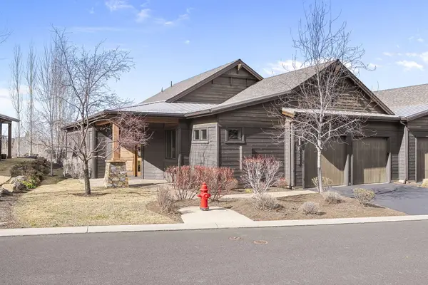 61341 Kindle Rock Loop, Bend, OR 97702