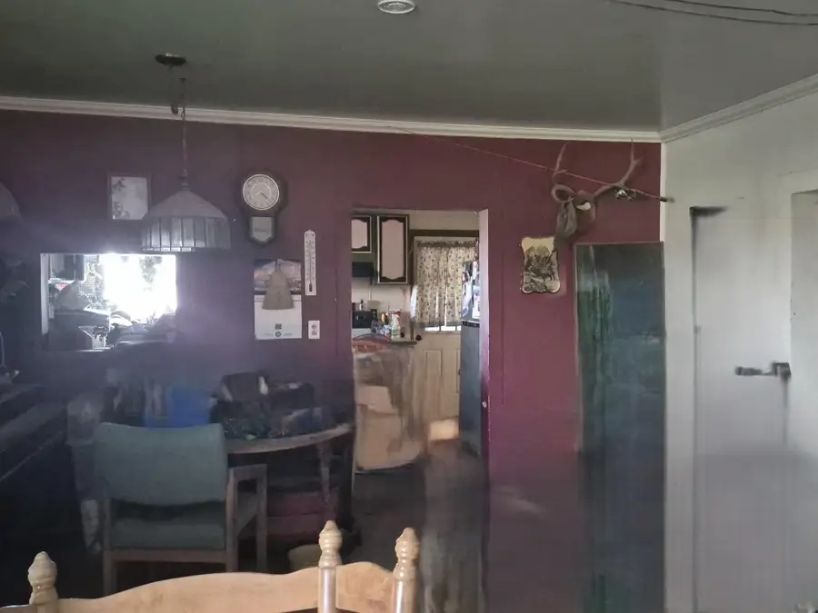 406 Sharp Road, Midland, OR 97634 - #3