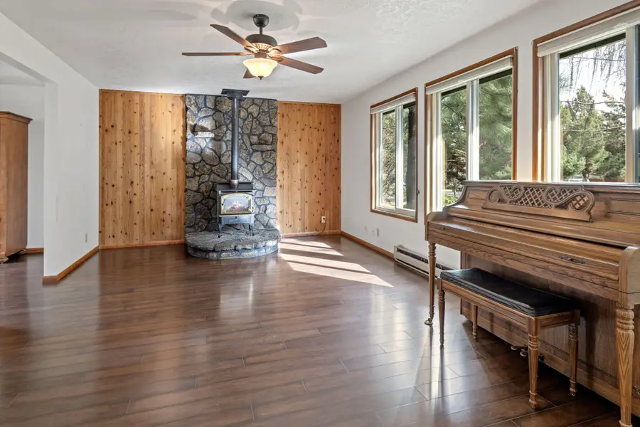 21060 Woodhaven Avenue, Bend, OR 97702 - #3