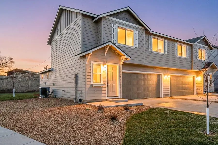 900 SE Starview Avenue #Lot 26, Madras, OR 97741 - #2