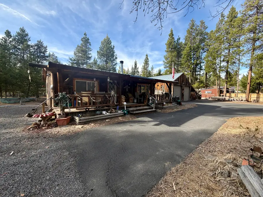 146514 Bills Road, Gilchrist, OR 97737 - #3