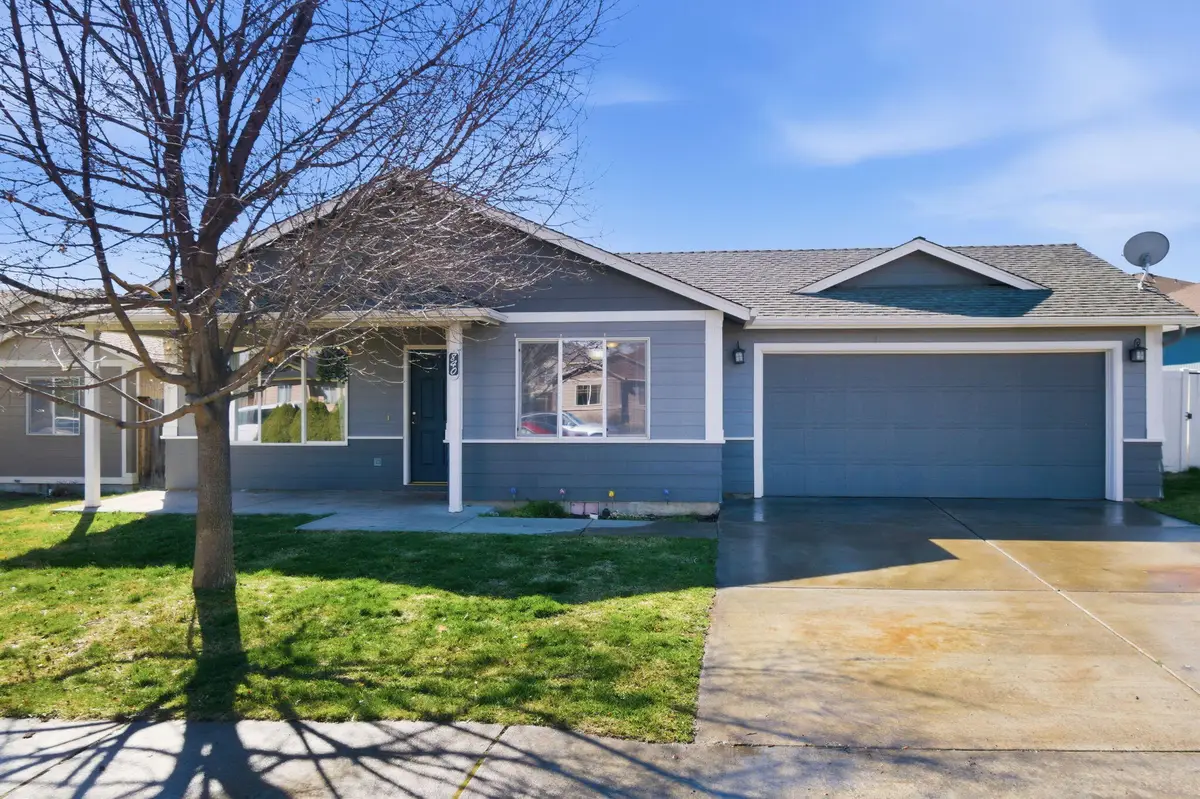 840 NE Quince Avenue, Redmond, OR 97756 - #1