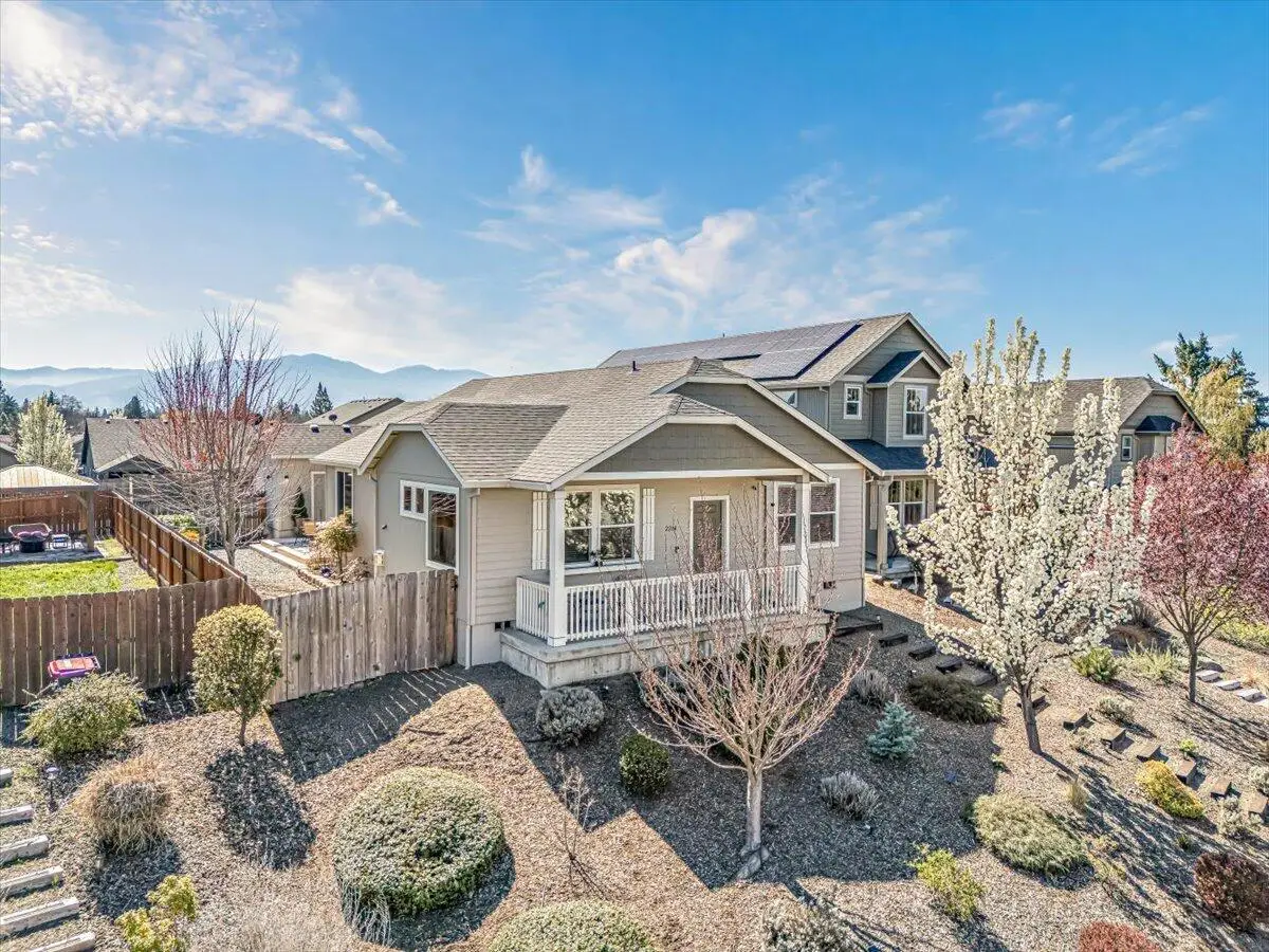 2264 College Way, Medford, OR 97504 - #1