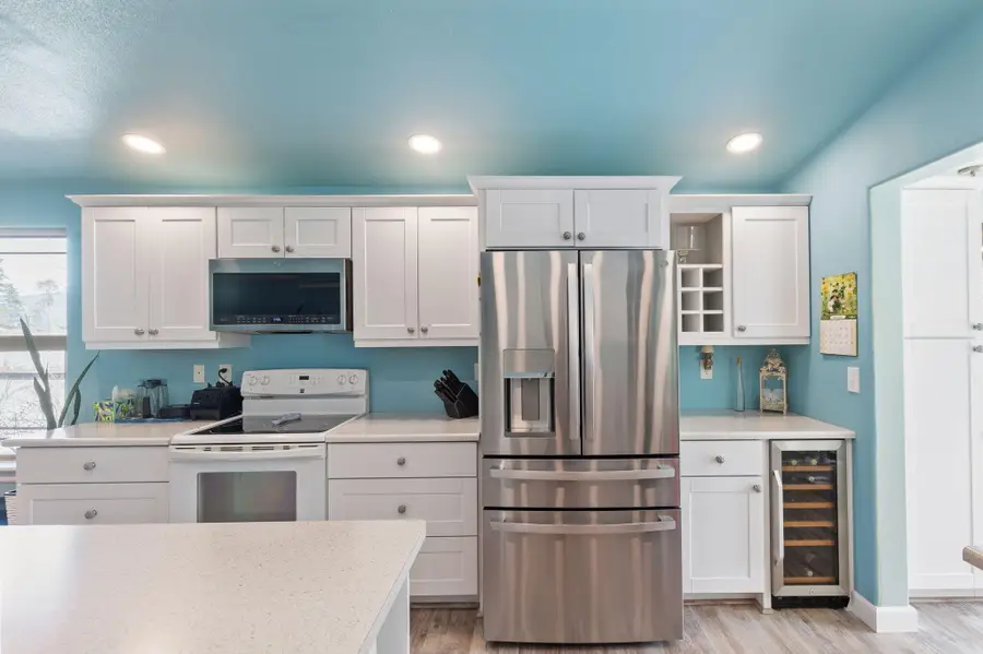 404 Lindilu Lane, Cave Junction, OR 97523 - #3