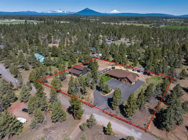 17358 Ivy Lane, Sisters, OR 97759