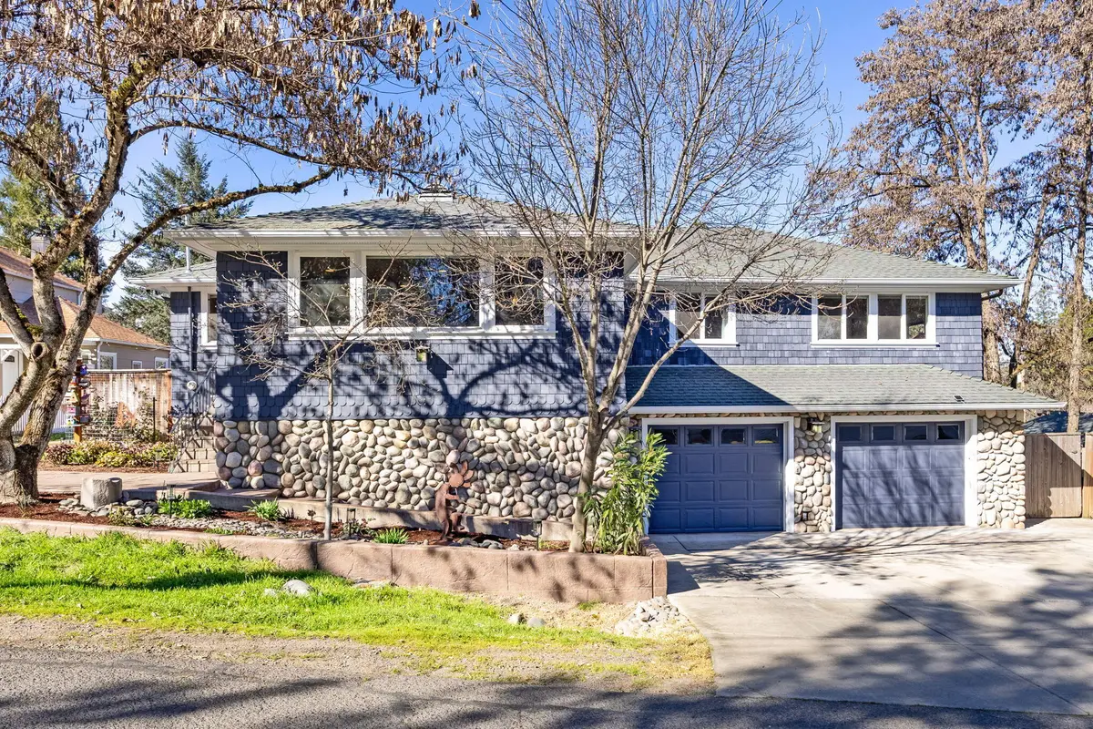 120 Graham Street, Jacksonville, OR 97530 - #1