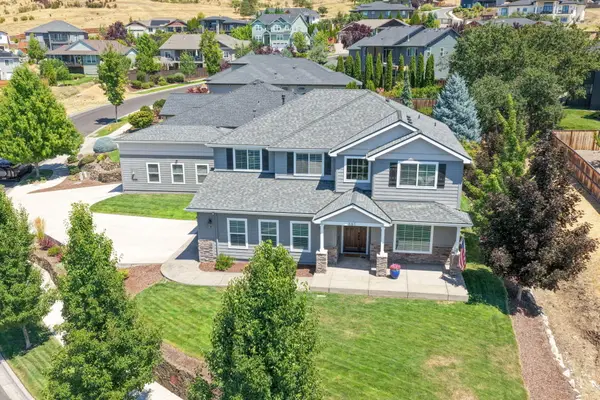 661 Forest Ridge Drive, Medford, OR 97504