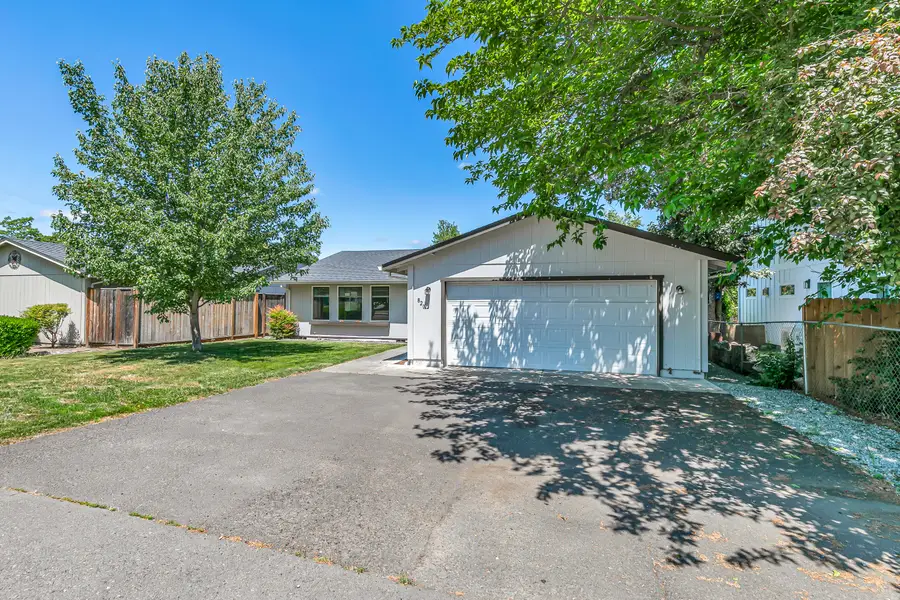 820 Garfield Street, Medford, OR 97501 - #2