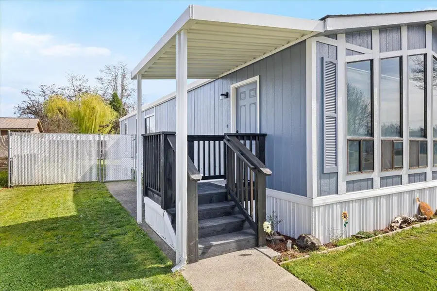 633 E Archwood #UNIT 86, Eagle Point, OR 97524 - #3