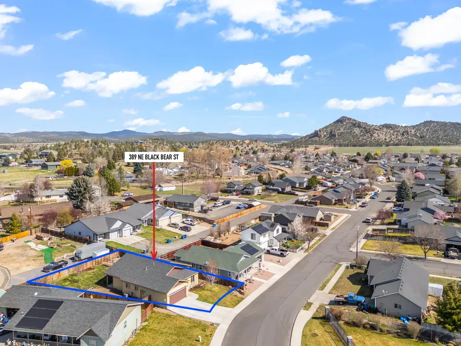 389 NE Black Bear Street, Prineville, OR 97754 - #2