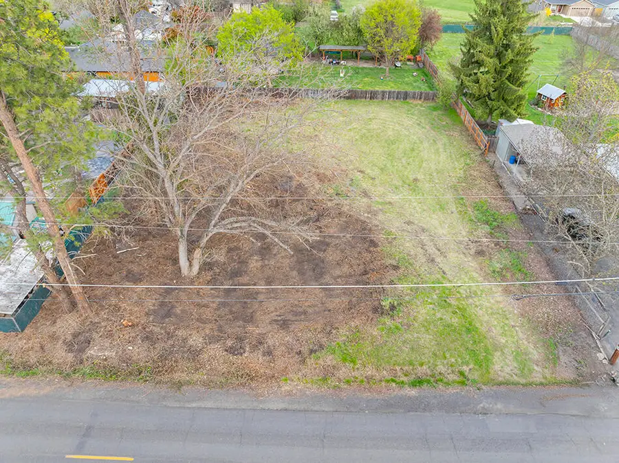 S Peach Street, Medford, OR 97501 - #2