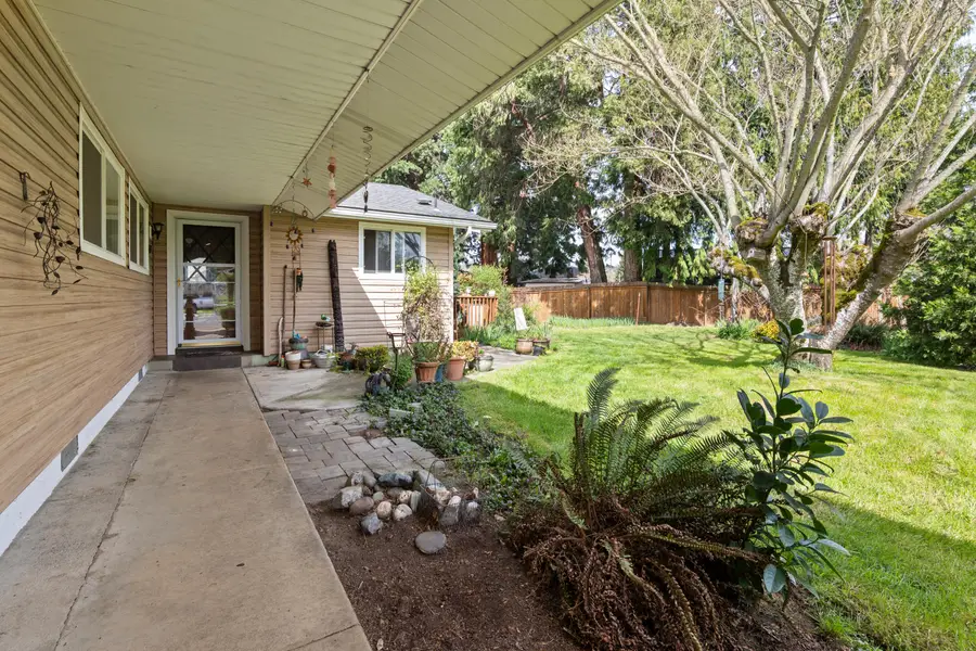 1584 NW Spray Court, Roseburg, OR 97471 - #2