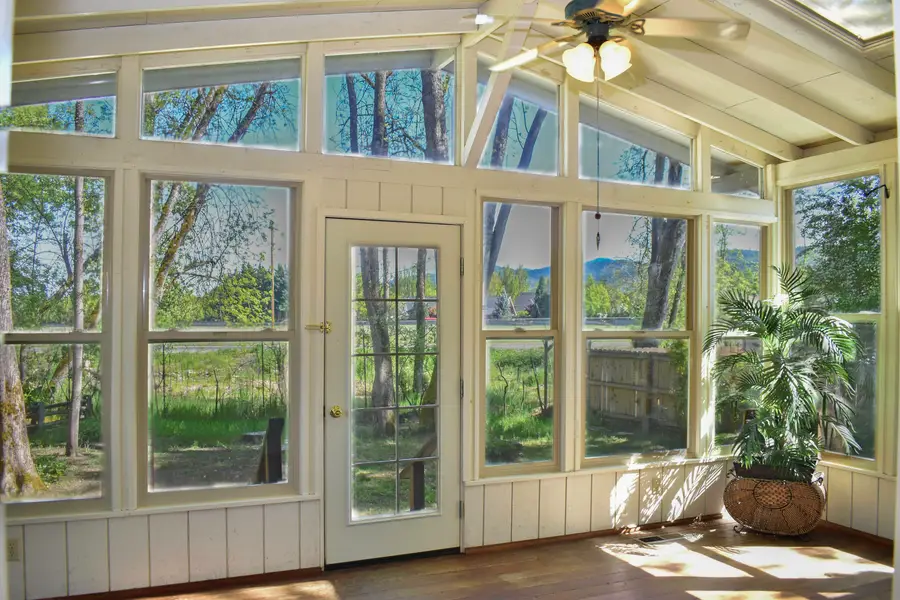 1055 N 5th Street #UNIT 74, Jacksonville, OR 97530 - #2