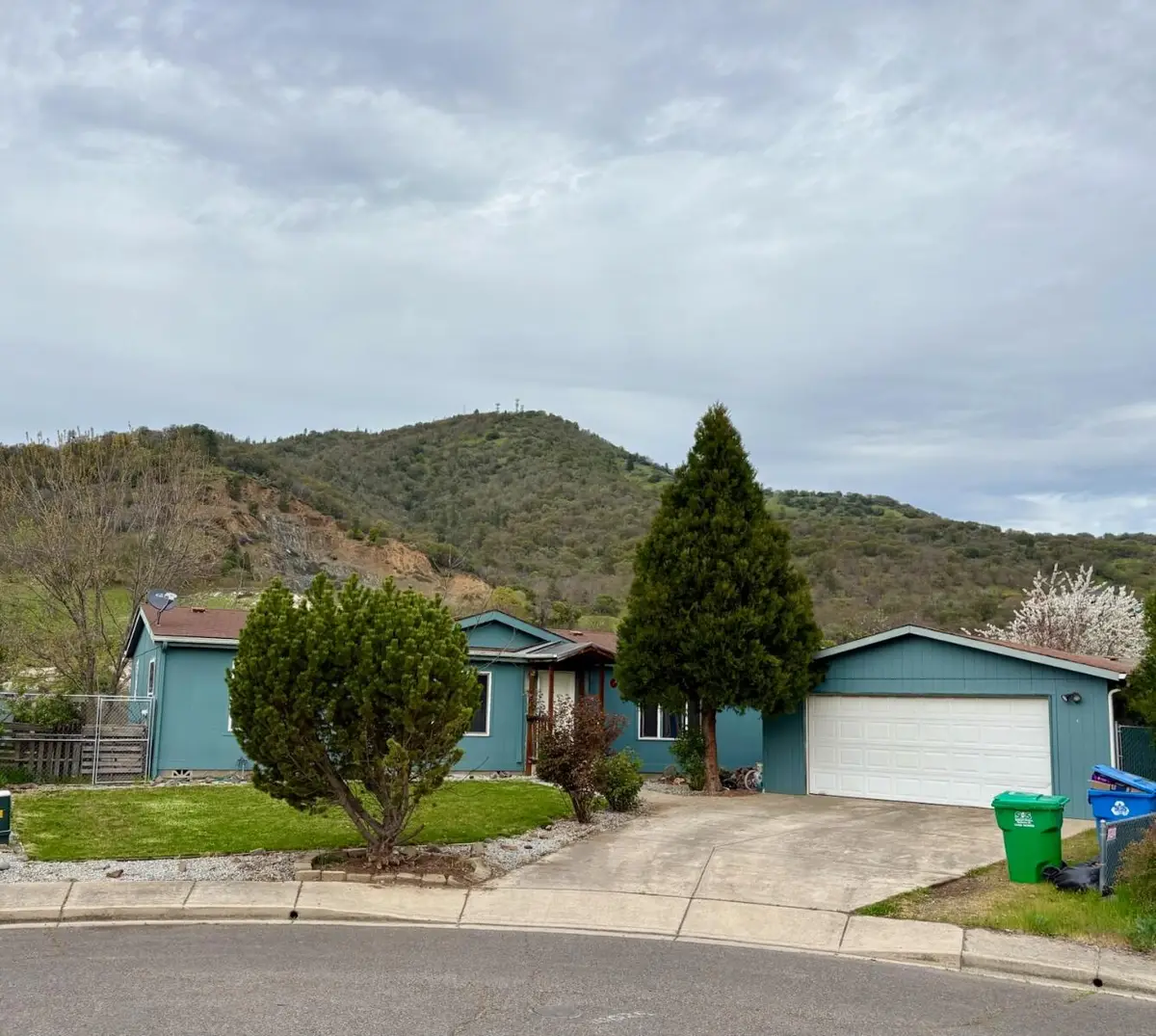 547 Damian Circle, Gold Hill, OR 97525 - #1