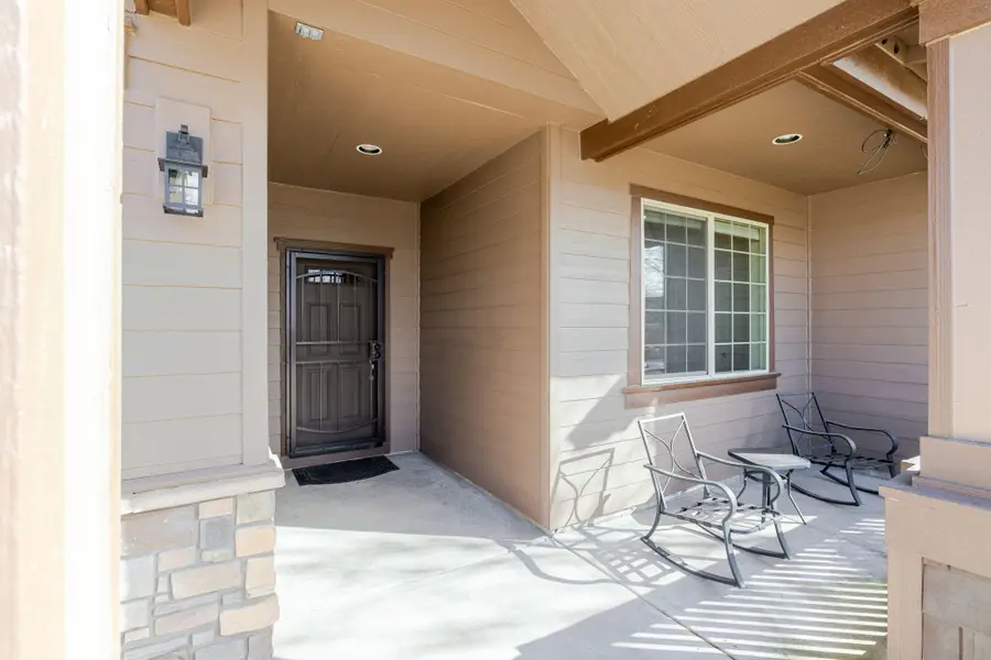 1176 NE Hudspeth Lane, Prineville, OR 97754 - #2