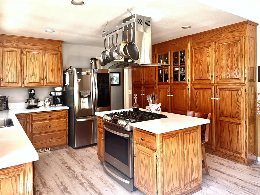 2200 Mayfield Drive, Grants Pass, OR 97527 - #2