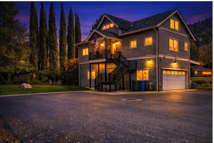 461 Fielder Lane, Grants Pass, OR 97526 - #2