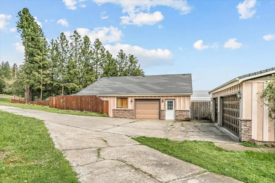 500 Mary Ann Drive, Jacksonville, OR 97530 - #3