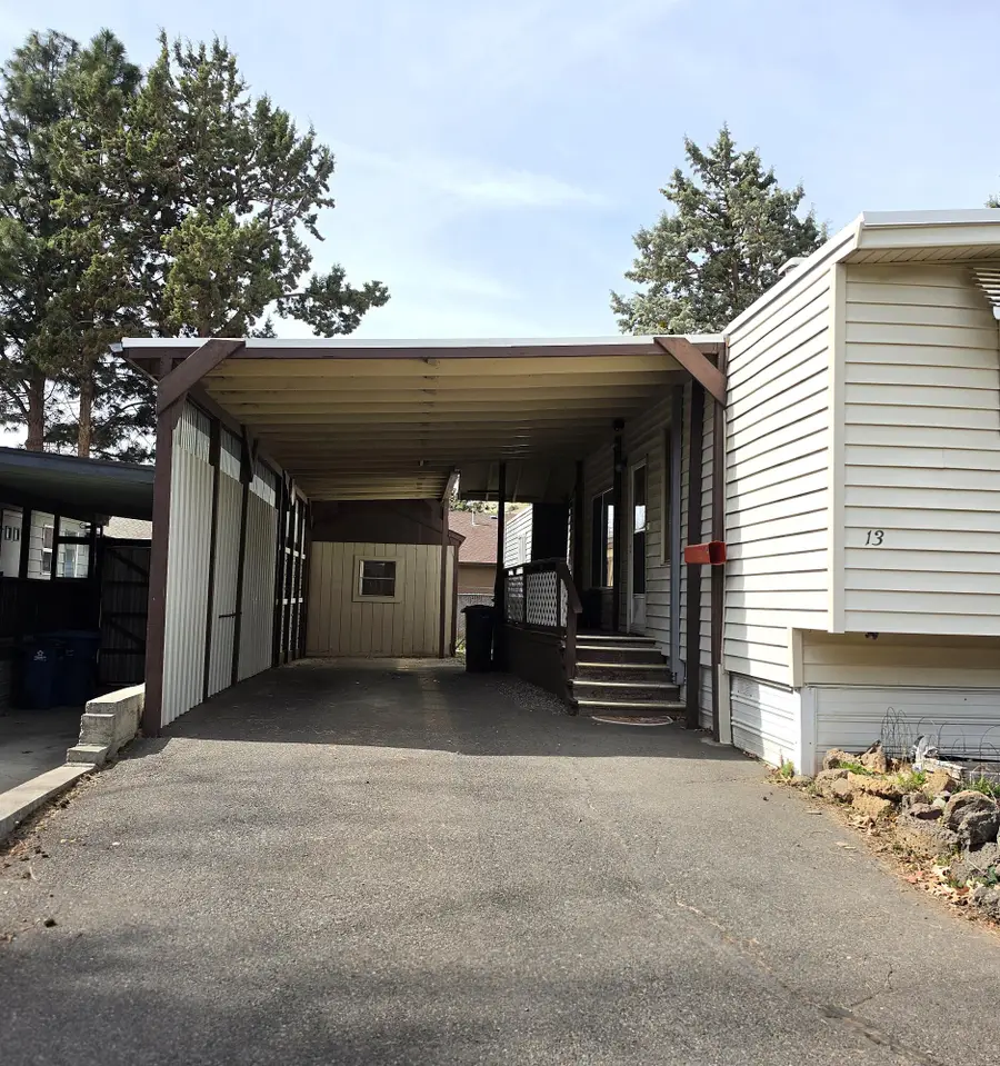 2200 NE Highway 20 #13, Bend, OR 97701 - #3