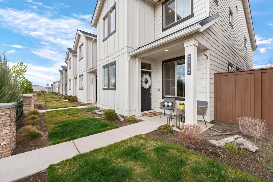 3712 NE Petrosa Avenue, Bend, OR 97701 - #2