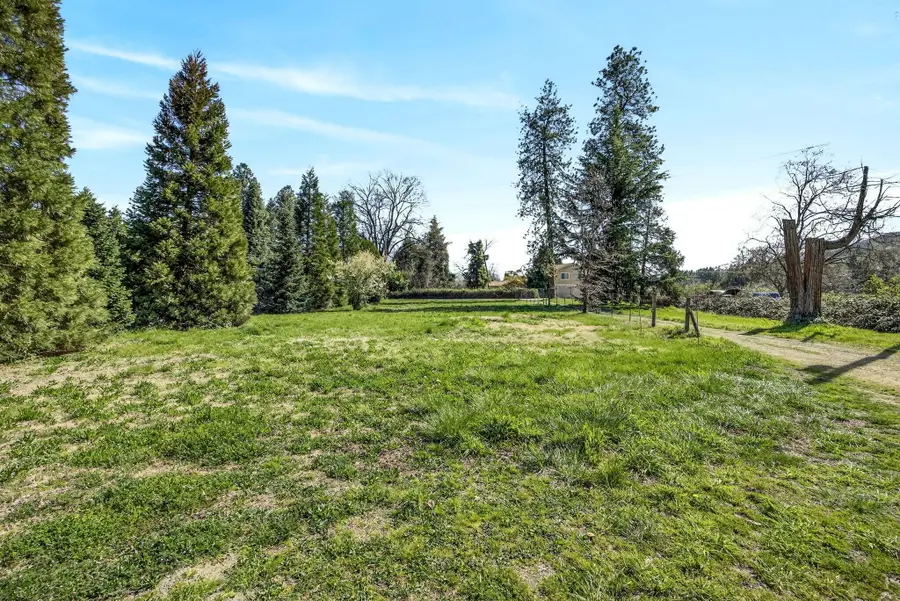 1971 Pioneer Road, Talent, OR 97540 - #3