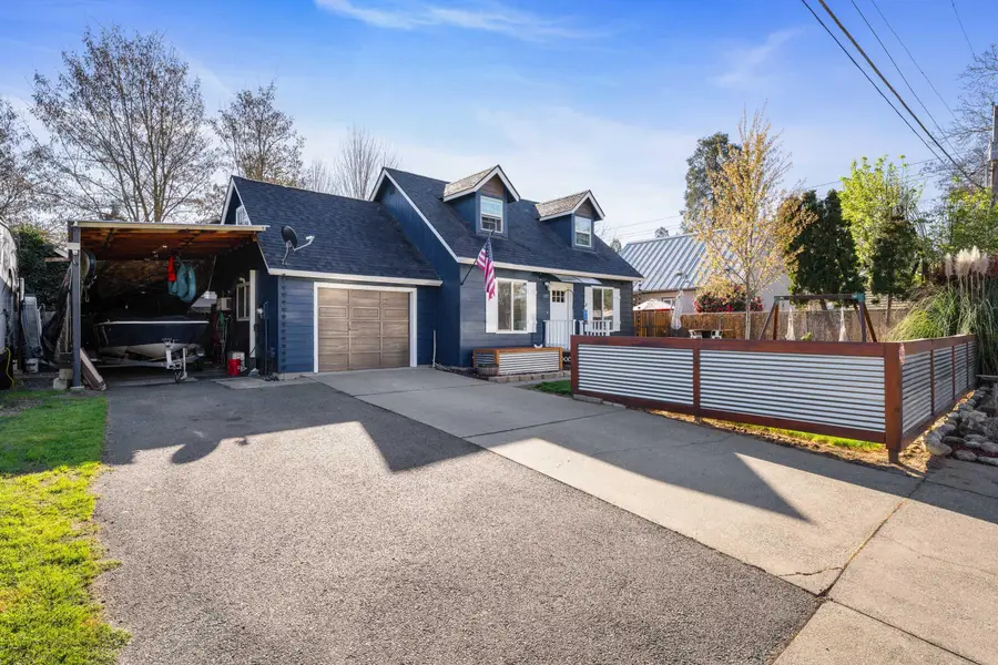 1037 Vista Drive, Grants Pass, OR 97527 - #2