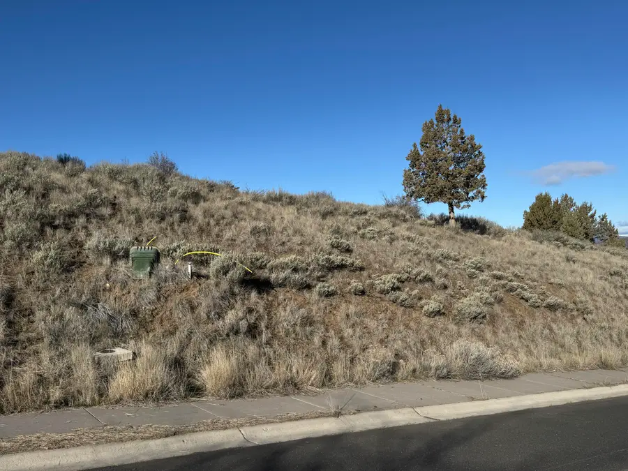 Pristine Drive #Lot 44, Klamath Falls, OR 97601 - #2