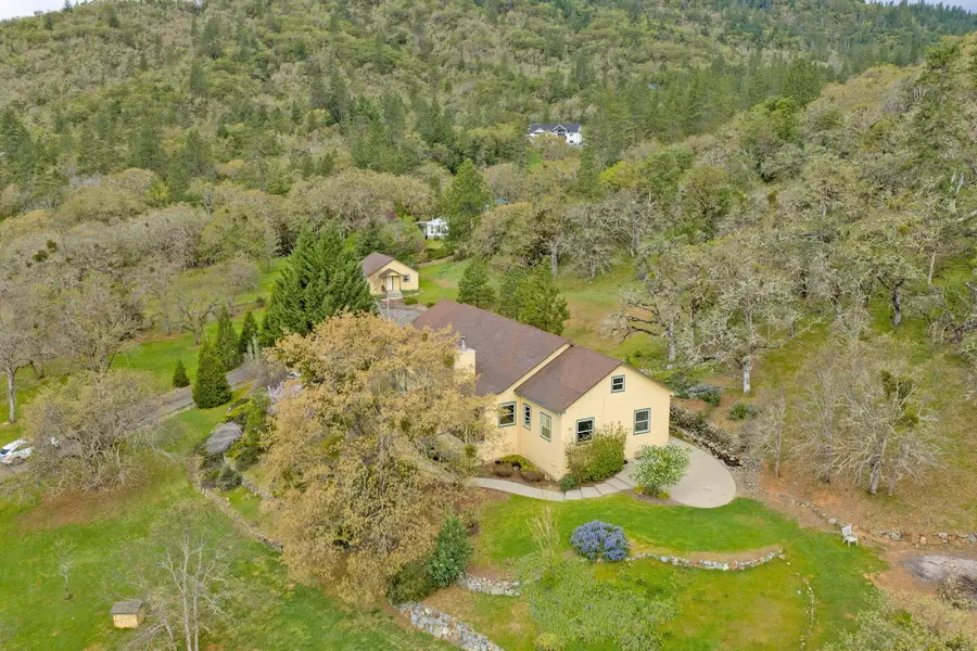 240 Mina Lane, Grants Pass, OR 97526 - #3