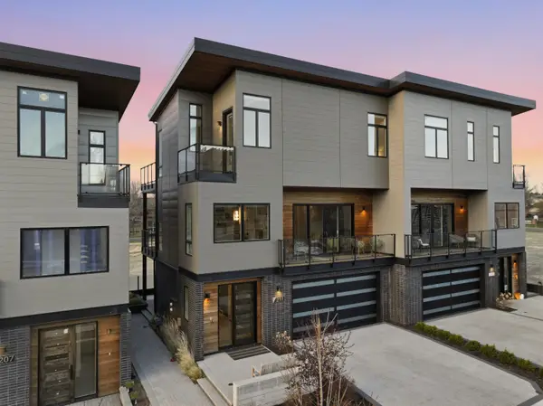 207 SW Log Court, Bend, OR 97702