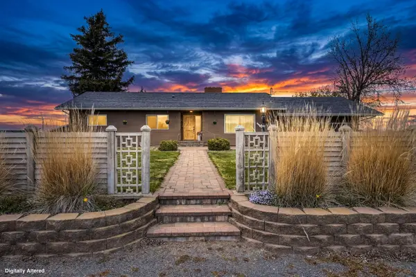 2514 S Adams Drive, Madras, OR 97741