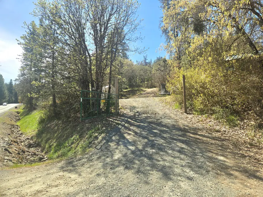 12726 Water Gap Road, Williams, OR 97544 - #3