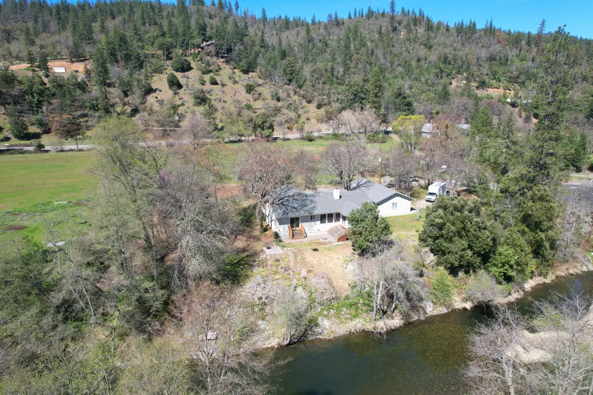 7255 Upper Applegate Road, Jacksonville, OR 97530 - #1